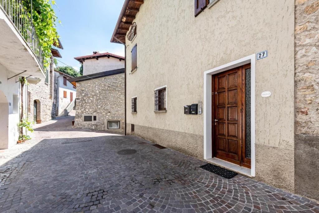Ferienwohnung Casa Italo Gardone Riviera Exterior foto